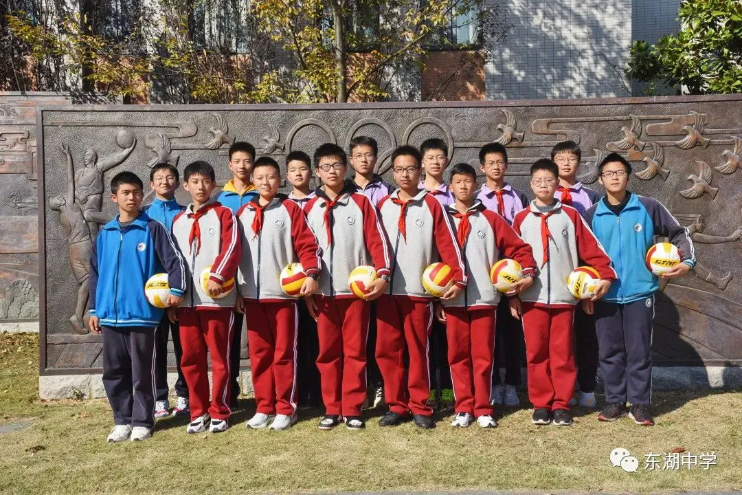刻苦训练篮球时如何避免受伤的建议_0